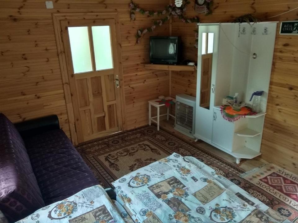 Kapuzbasi Selalesi Bastuerk Dinlenme Tesisleri 호텔 Büyükçakır 외부 사진